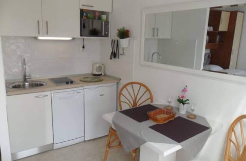 Babin Kuk Apartment | Sea view apartment Romana