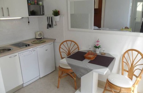 Babin Kuk Apartment | Sea view apartment Romana