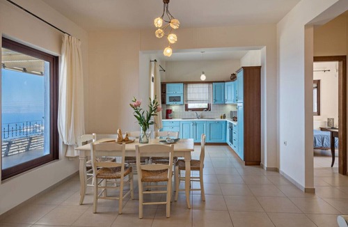 Agia Pelagia Villa | Sea views, Heated Pool, Ping Pong & Tennis, 23 pax