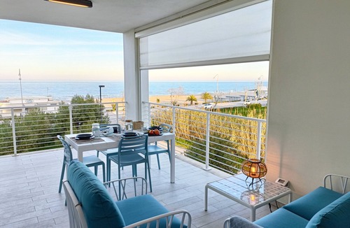 Giulianova Apartment | Seafront, apartment with wonderful terrace