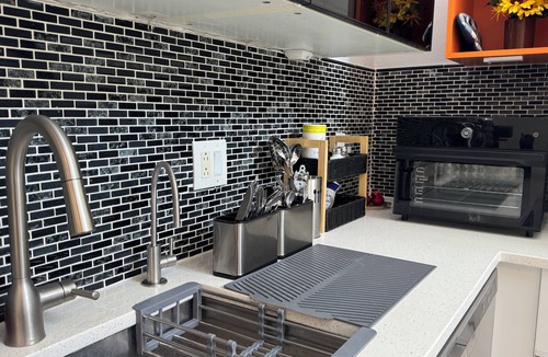 Orlando Villa | Serene 3-bedroom villa with AC in vibrant Orlando
