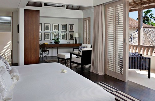Laksmana Villa | Serenity by the Shoreline – Bali Villa 1048