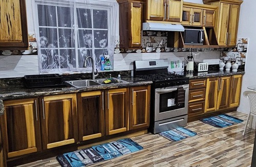Mandeville House | Serenity Corner in a cool serene community Airport transfers Local amenities