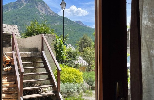 Puy-Saint-Andre Ski Chalet | Serre-chevalier : Grande Maison Chaleureuse