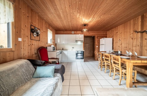 Saint-Jean-dʼAulps Apartment | Sherpa Apartment - 10 Guests, Mountain View, Shared Terrace & Wi-Fi