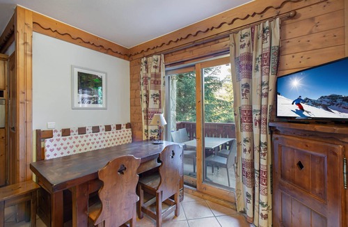 Meribel Village Apartment | Ski-in apartment with pool access and covered parking