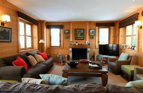 Val-d'Isere Ski Chalet | Ski-in/ski-out access, space, peace and comfort 16 berths