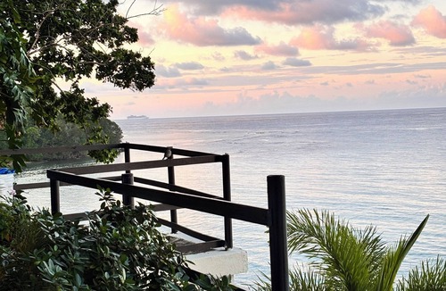 Ocho Rios Villa | skyfall perfectly positioned on beachfront with panoramic views of the sanctuary