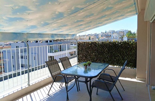 Amarousion Apartment | Skyfall Studio Marousi