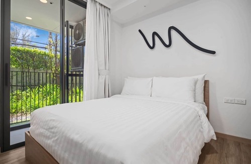 Laguna Condo | Skypark Aurora, Two-Bedroom 2B Ground Floor