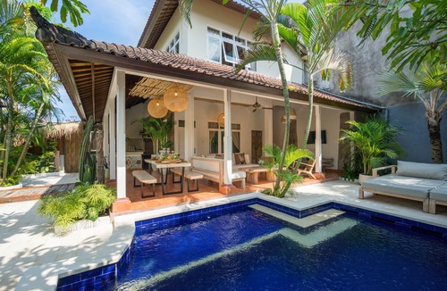 Seminyak Villa | Smiling Cactus Villa