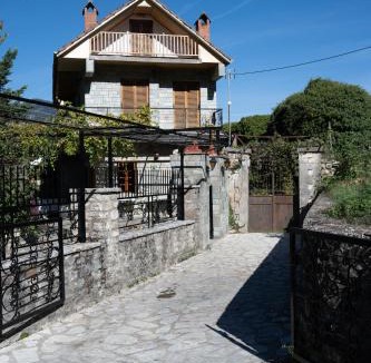 Megalo Chorio House | Sofia's Place