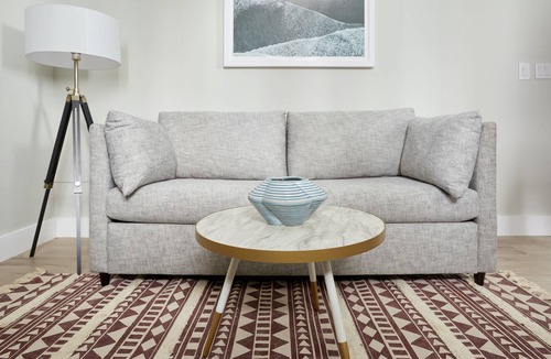 Midtown Apartment | Sonder The Palace | Queen Suite+