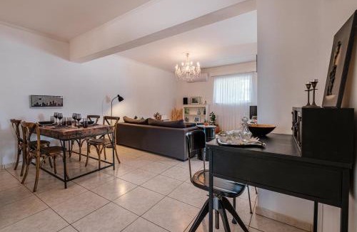 Tingaki House | Soul V. House