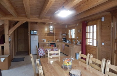 Saint-Jean-Saint-Nicolas Ski Chalet | south-facing chalet in the heart of the champsaur at the center of 5 resorts