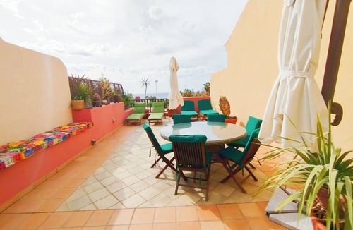 El Duque Apartment | Spacious 3-bedroom penthouse with sea view in Terrazas del Duque