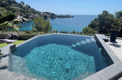 Cap d'Ail Apartment | Spacious 3-bedroom Villa in marvelous Cap-d'Ail with AC
