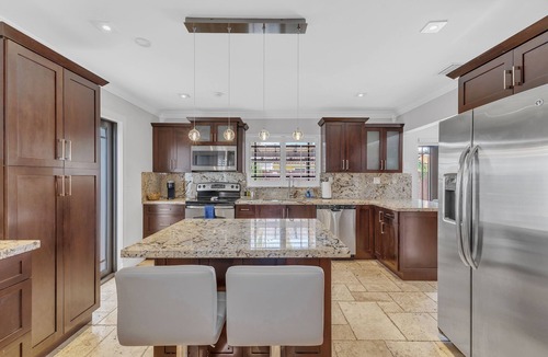 Tamiami House | Spacious 4-bedroom house in lovely Miami with HEATED POOL and BBQ.