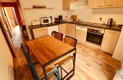 Courchevel Apartment | Spacious apartment for 10 with wifi and parking in Courchevel