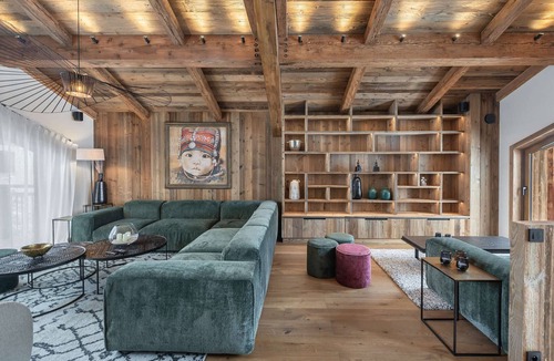 Le Praz Ski Chalet | Spacious chalet in Courchevel with pool and sauna