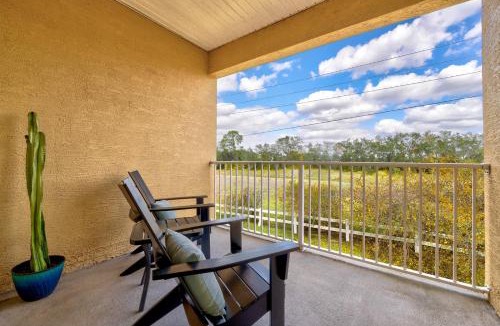 Haines City House | Spacious Condo at Lake Marion