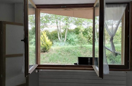 Sciez Apartment | Spacious, cosy apartment with terrace and garden view 3 minutes from the lake