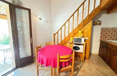 Castellane Apartment | Spacious, cozy studio with a loft in the Verdon!