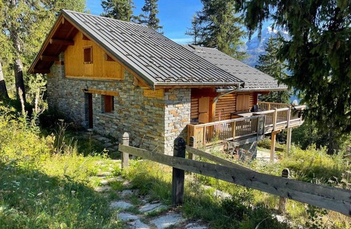 La Rosiere Ski Chalet | Spacious chalet in La Rosière with hammam and jacuzzi for 15 people
