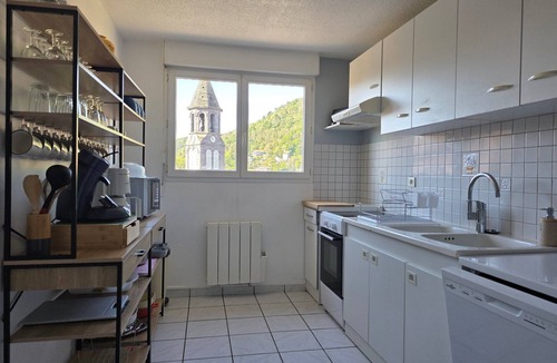 Sayat House | Spacious House with Garage in Sayat | 8 Pers