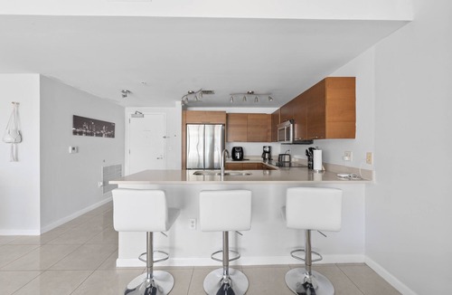 Midtown Apartment | Spacious & modern 2bd/2ba in Heart of Midtown!