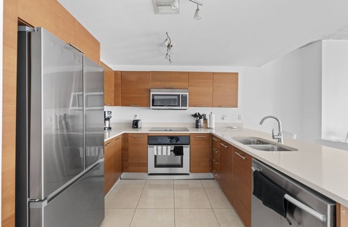 Midtown Apartment | Spacious & modern 2bd/2ba in Heart of Midtown!