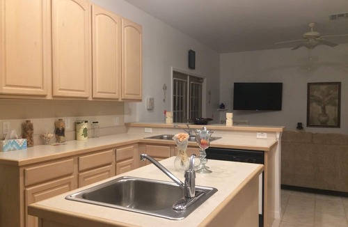 Crescent Lakes House | Special for last week of August !0% off