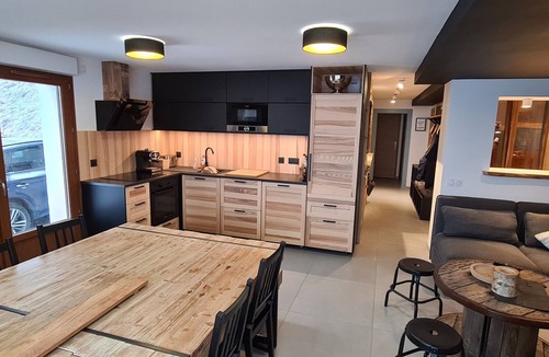 Saint-Gervais-les-Bains Apartment | St Gervais les Bains, on the heights, magnificent view, apartment sleeps 12