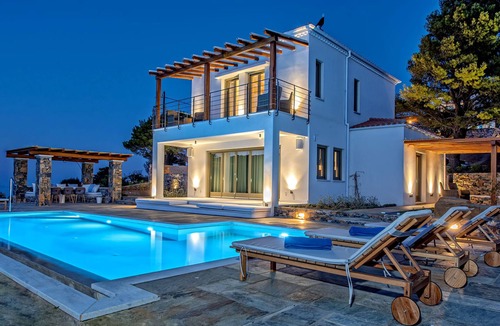 Skopelos Town Villa | Stargaze Villas - Lyra