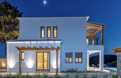 Skopelos Town Villa | Stargaze Villas - Lyra
