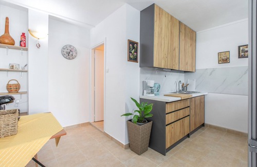Adelianos Kampos House | Stella's Olive Tree House