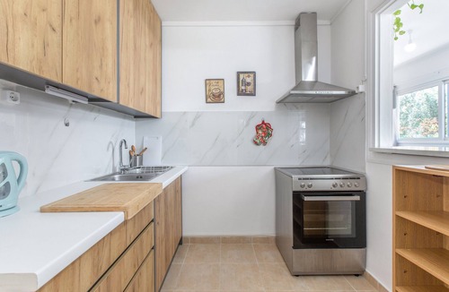 Adelianos Kampos House | Stella's Olive Tree House