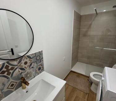 Tavernes Apartment | Studio à Tavernes, Provençal village