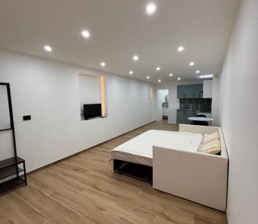 Tavernes Apartment | Studio à Tavernes, Provençal village