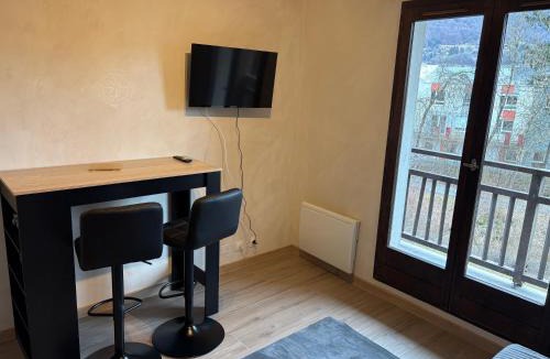 Sallanches Apartment | Studio 2 personnes situation idéal a Sallanches 74400