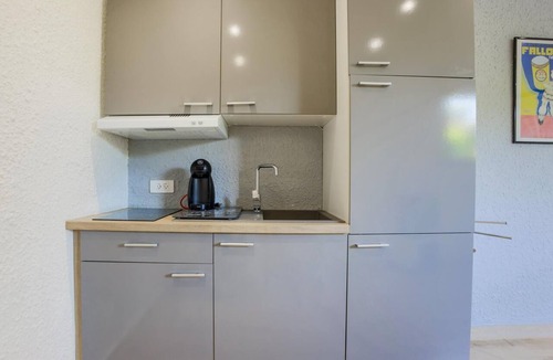 California - Pezou Apartment | Studio A/C 'La Californie'-Upscale Quiet Residence