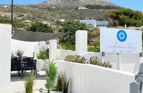Parikia Apartment | Studio 'Aeolian Blu 2' with Sea View, Wi-Fi and Air Conditioning