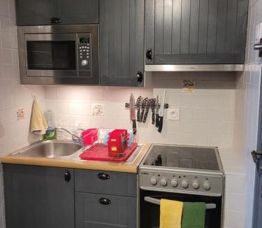 Agay Apartment | studio agay a 2 pas des plages
