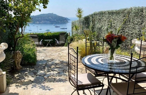 Villefranche-sur-Mer Apartment | Studio apartment with a little terrace and a panoramic view, very close to the old town