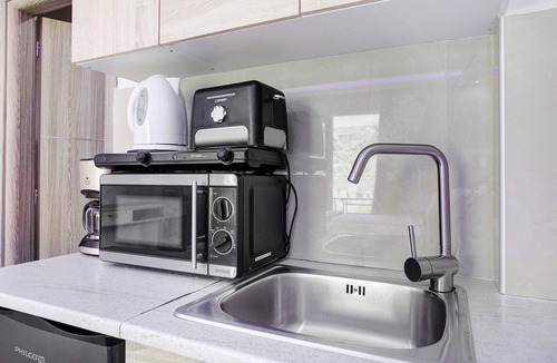 Alikanas Apartment | Studio Apartment "Villa Dionysia Studio S5" with Shared Pool & Wi-Fi