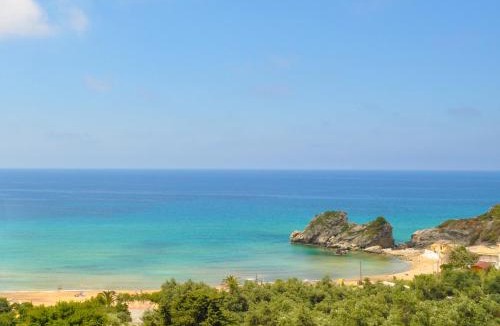 Parelia Apartment | Studio Apartments with large swimming pool and Sea view at Pelekas Beach, Corfu