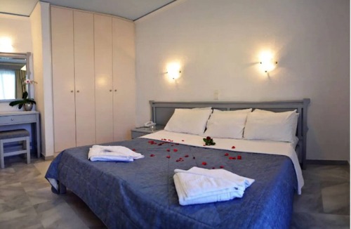 Maleme Apartment | Studio art deco.