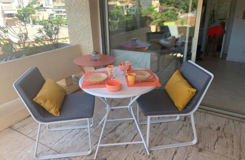 Sainte-Maxime City Centre Apartment | Studio avec terrasse sud proche bord de mer