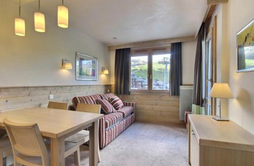 Belle Plagne Apartment | Studio-cabine à Belle Plagne, proche pistes, pour 4 pers - FR-1-455-198