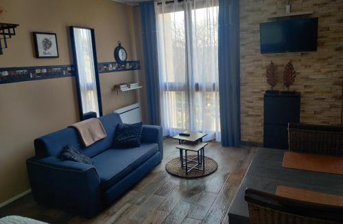 Greoux-les-Bains Apartment | Studio climatisé proche des thermes et du centre-village residence Parc Paradis